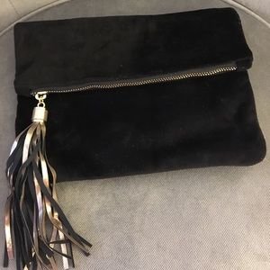 Super Cute Black Velvet Tassel Clutch